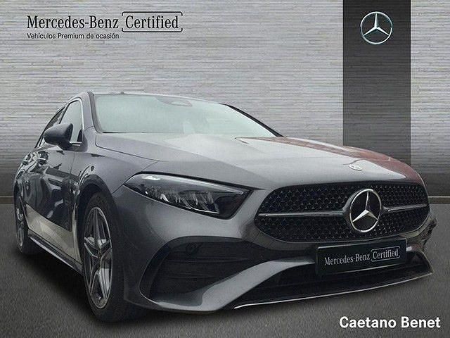 Usado Mercedes A200 AMG line 150 CV (110 kW) 2024 Gris