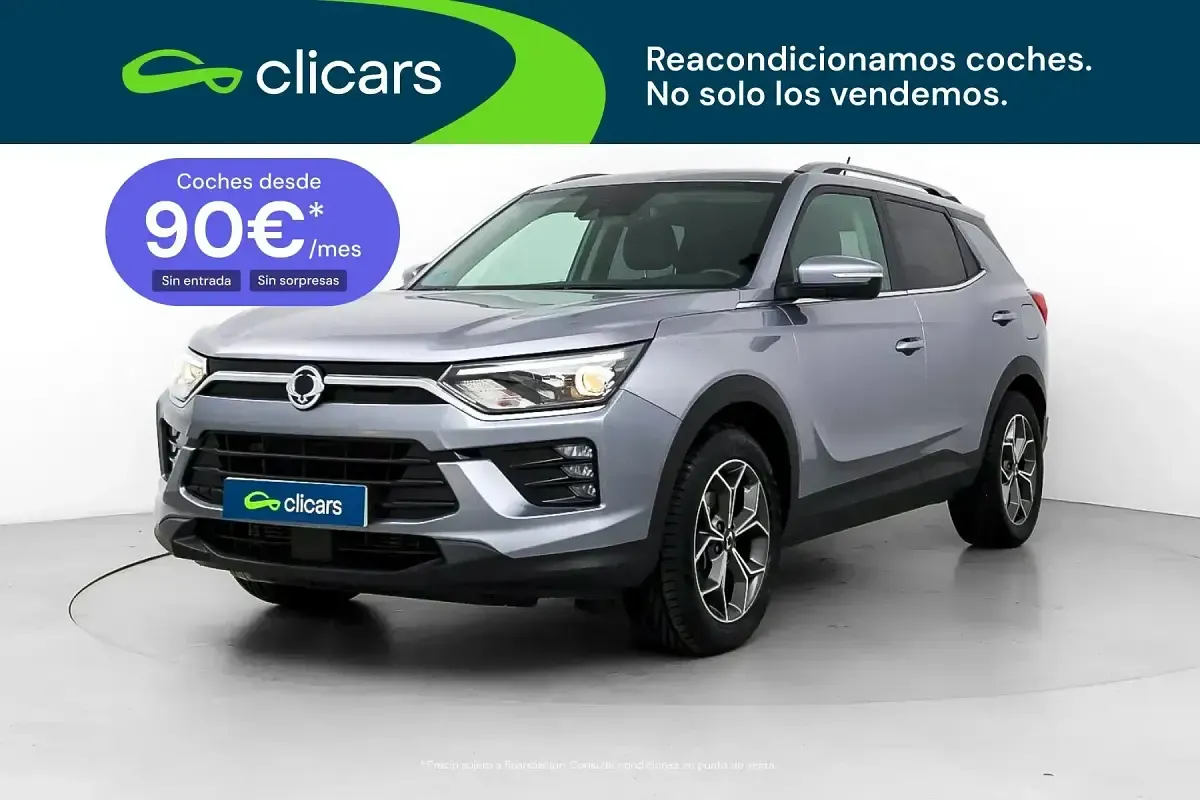 Usado SsangYong Korando 136 CV (100 kW) 2024 Gris SUV