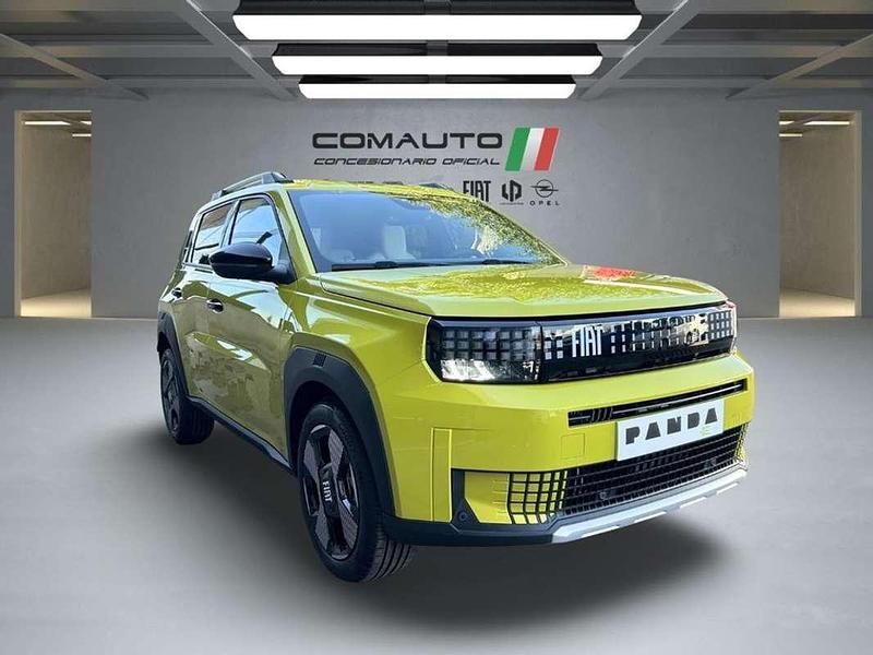 Nuevo Fiat Panda La Prima 111 CV (81 kW) 2025 Amarillo Utilitario