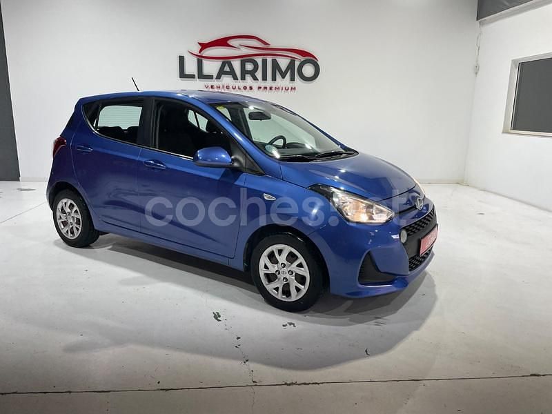Usado Hyundai i10 67 CV (49 kW) 2020 Azul Utilitario