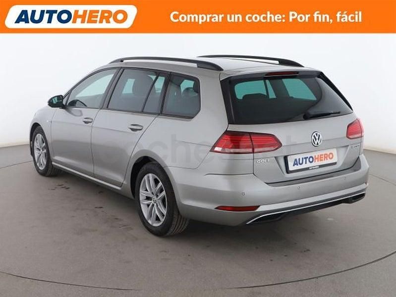 Usado VW Golf VII Advance 131 CV (96 kW) 2019 Gris Familiar