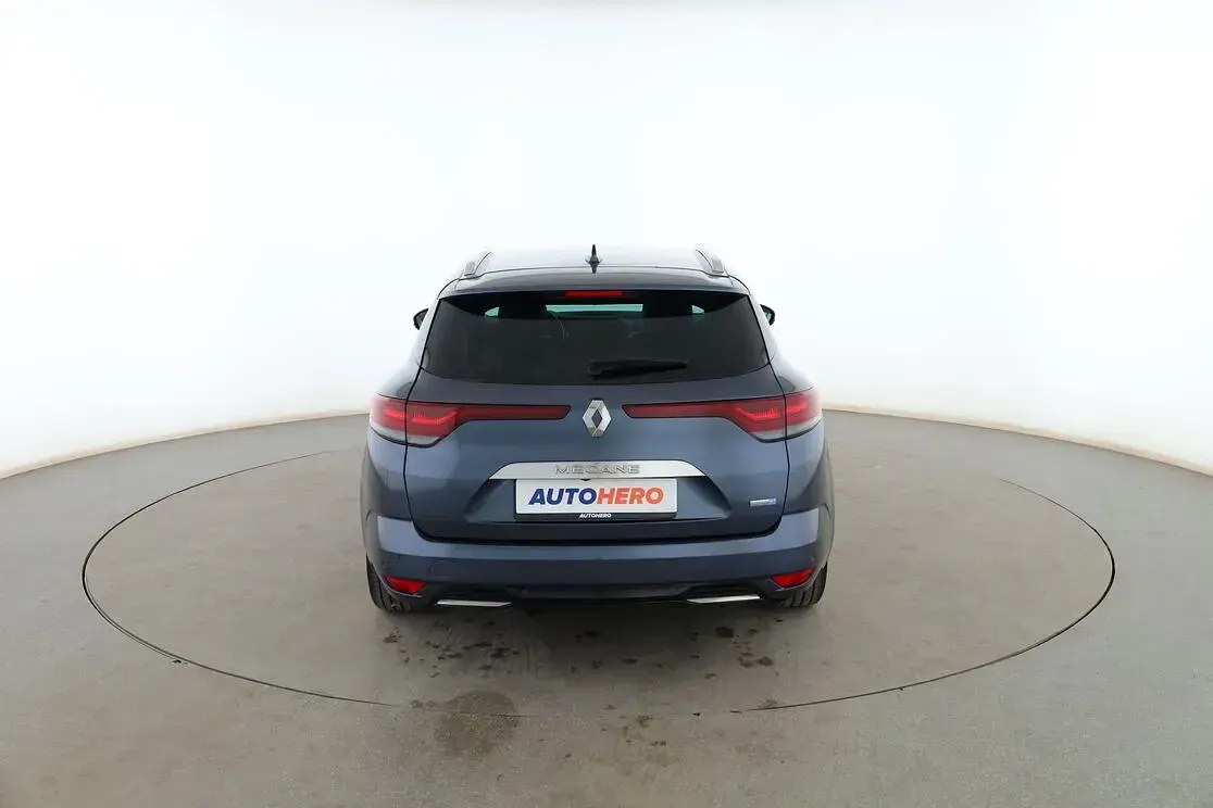 Usado Renault Mégane IV Zen 157 CV (115 kW) 2021 Azul Familiar