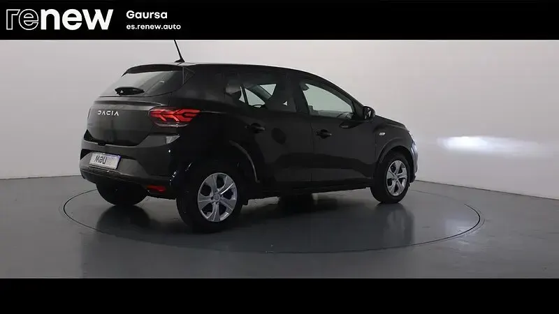 Usado Dacia Sandero Expression 101 CV (74 kW) 2024 Negro Berlina