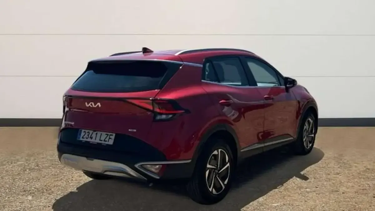Usado Kia Sportage 230 CV (169 kW) 2022 Rojo SUV