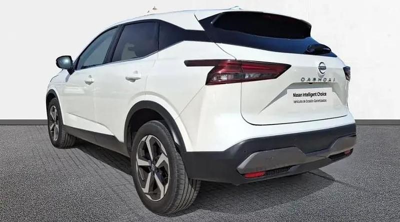 Usado Nissan Qashqai N-Connecta 140 CV (102 kW) 2024 Lunar white (perlada) SUV