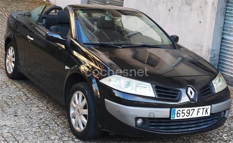 Negro Usado 2007 Renault Mégane Cabriolet Dynamique Descapotable | 2500 € (Buen precio) - Imagen 1/4