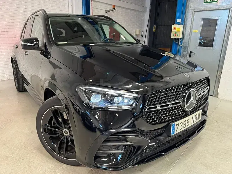 Usado Mercedes GLE450 AMG 381 CV (280 kW) 2025 Negro SUV