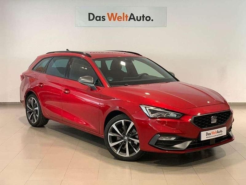 Rojo Usado 2021 Seat Leon ST FR Familiar | 17.990 € (Precio justo) - Imagen 1/4
