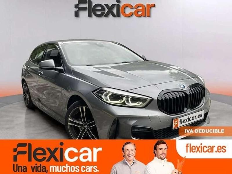 Gris Usado 2024 BMW 118 Utilitario | 25.490 € (Precio justo) - Imagen 1/4