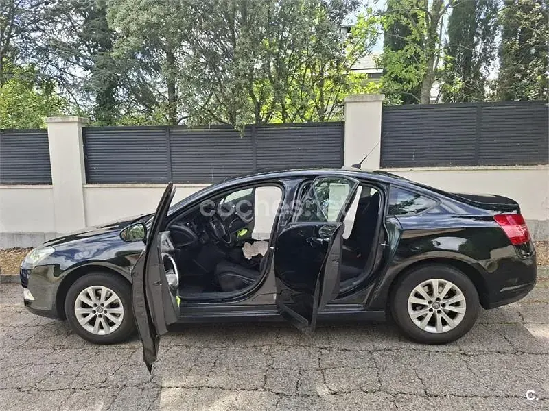 Begagnad Citroën C5 Business Class 112 HK (82 kW) 2010 Svart Sedan
