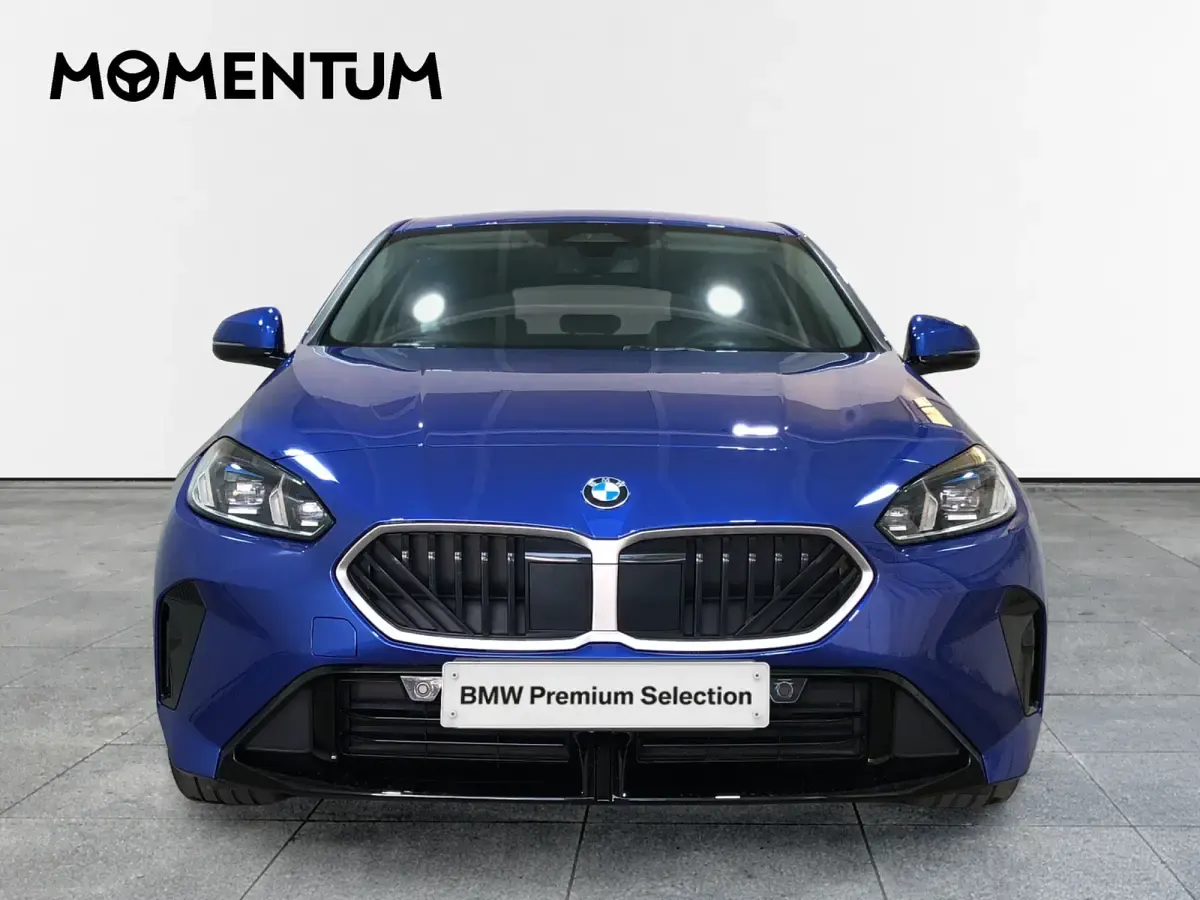 Usado BMW 120 Comfort Edition 163 CV (119 kW) 2025 Azul Utilitario