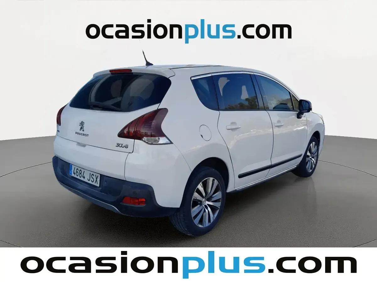 Usado Peugeot 3008 Style 130 CV (95 kW) 2016 Blanco SUV