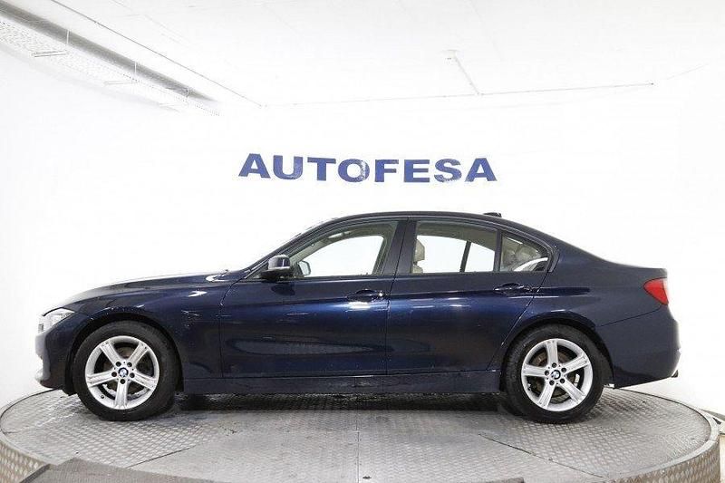 Usado BMW 320 184 CV (135 kW) 2014 Azul Berlina