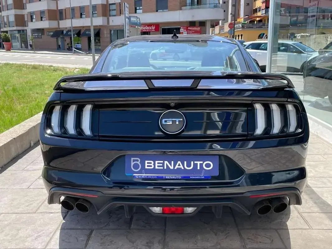 Usado Ford Mustang GT Fastback 450 CV (330 kW) 2021 Azul Coupe