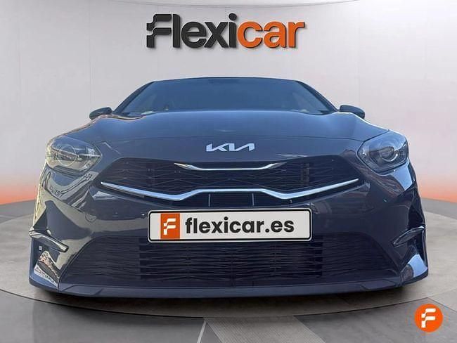 Usado Kia Ceed 136 CV (100 kW) 2023 Gris Utilitario