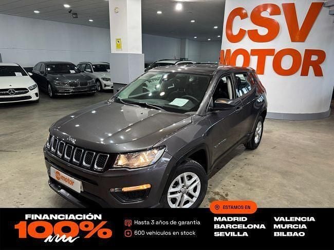 Usado Jeep Compass Limited 140 CV (102 kW) 2018 Gris SUV