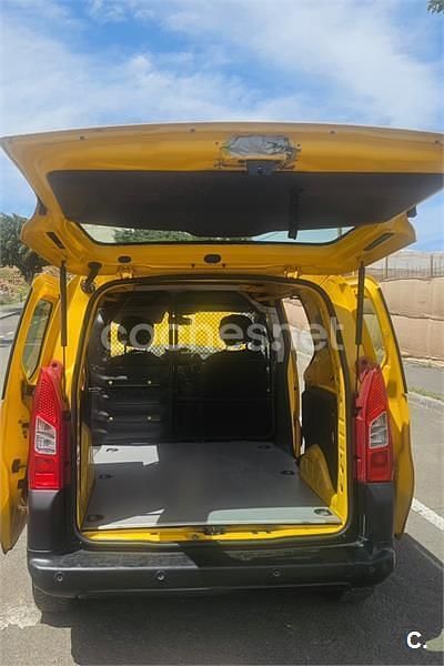 Usado Citroën Berlingo 90 CV (66 kW) 2012 Amarillo Monovolumen