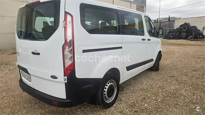 Usado Ford Transit Custom Nugget 130 CV (95 kW) 2020 Blanco Familiar