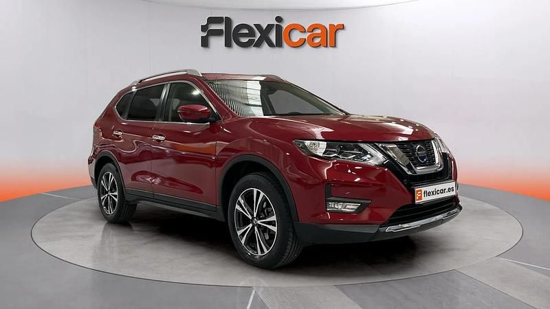 Usado Nissan X-Trail Tekna 163 CV (119 kW) 2020 Rojo SUV