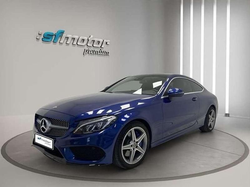 Usado Mercedes C250 AMG line 204 CV (150 kW) 2016 Azul Coupe