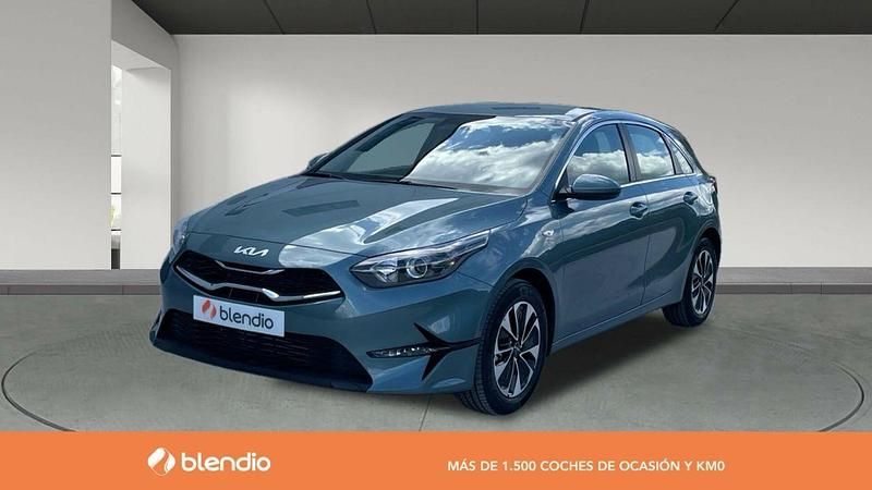 Gris Usado 2024 Kia Ceed Utilitario | 25.200 € (Caro) - Imagen 1/4