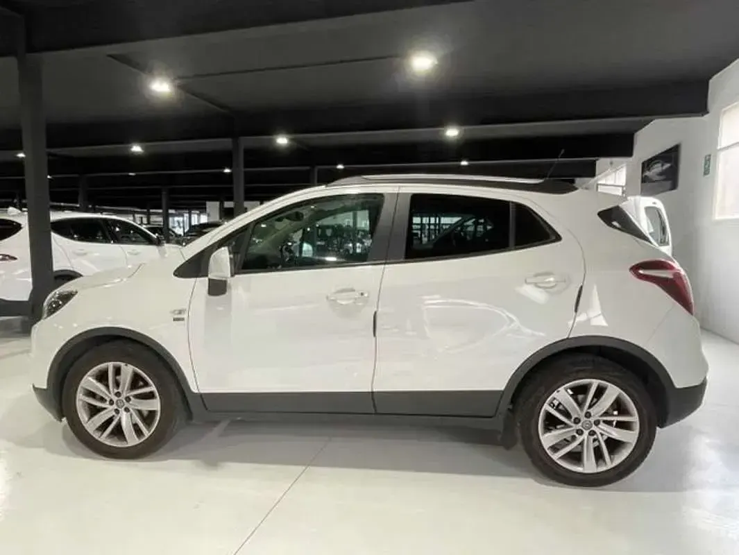 Usado Opel Mokka X 140 CV (102 kW) 2019 Blanco SUV