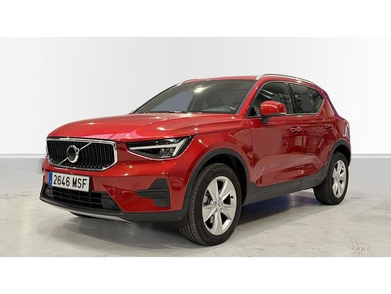 Usado Volvo XC40 Core 129 CV (94 kW) 2024 Rojo SUV