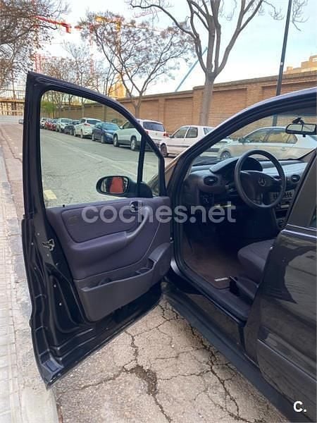 Gris / plata Usado 2003 Mercedes 170 Classic Monovolumen | 6000 € - Imagen 1/4