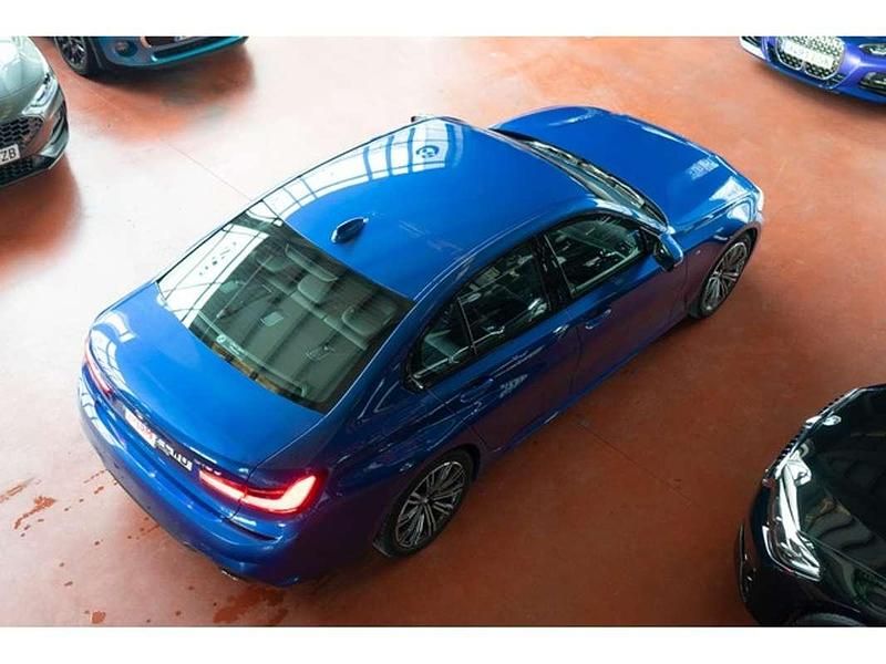 Usado BMW 318 Sport Line 150 CV (110 kW) 2022 Azul Berlina