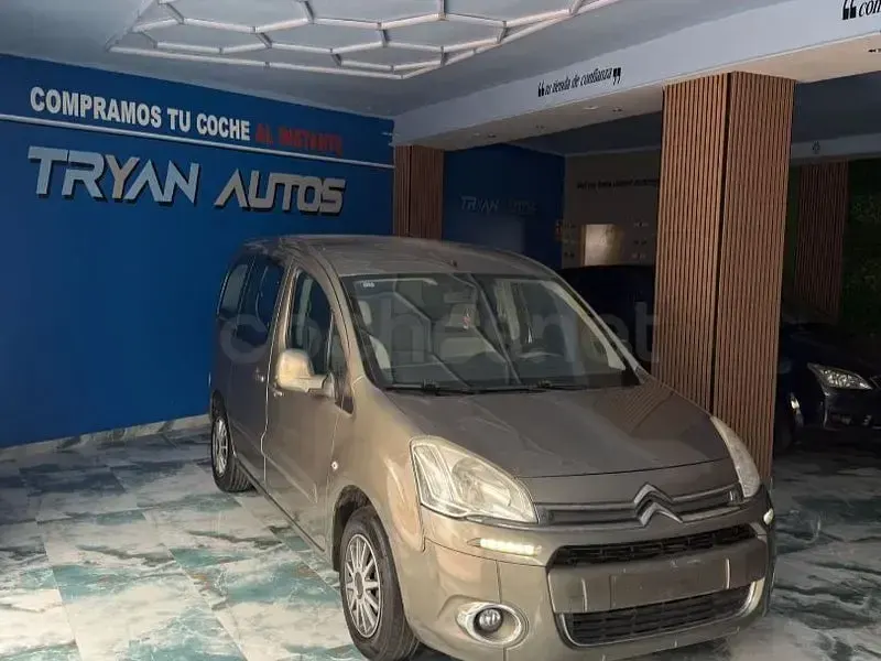 Usado Citroën Berlingo Seduction 92 CV (67 kW) 2014 Beige Monovolumen