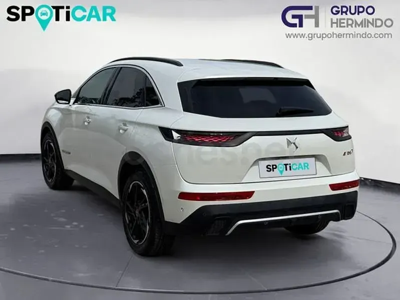 Usado DS Automobiles DS7 Crossback Performance 130 CV (95 kW) 2023 Blanco SUV