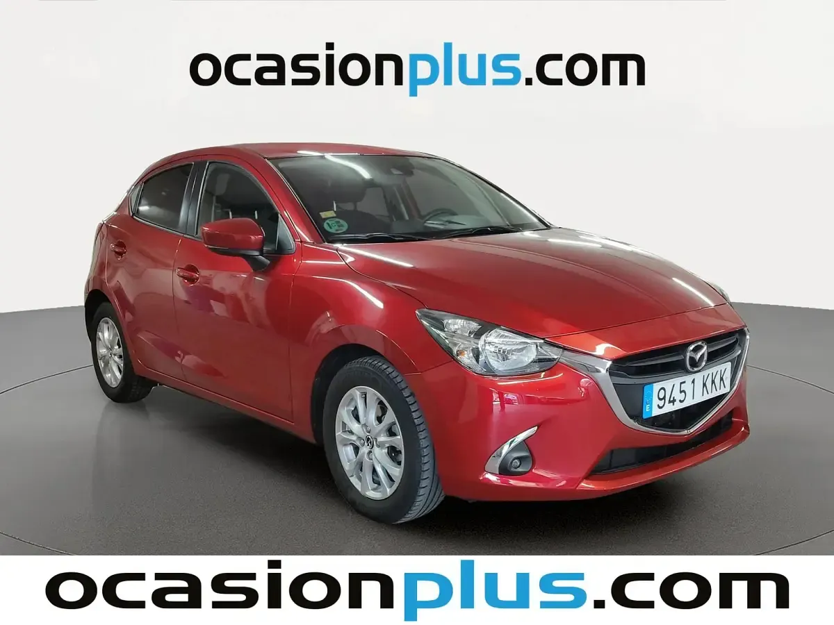 Usado Mazda 2 Style+ 90 CV (66 kW) 2018 Rojo Utilitario