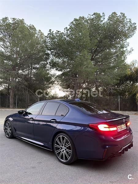 Usado BMW 520 M Performance 190 HP (139 kW) 2019 Azul Sedan