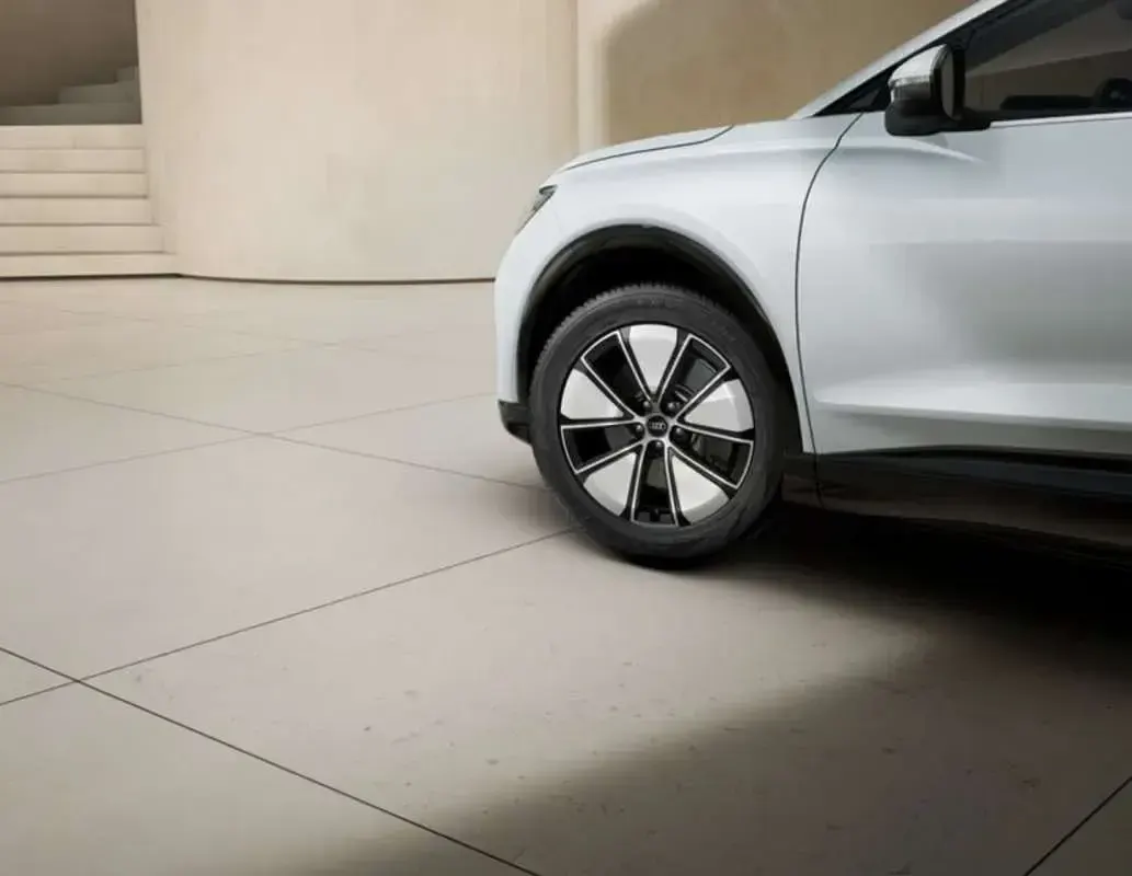 Nuevo Audi Q4 e-tron Advanced Plus 150 kW (204 CV) 2026 Blanco SUV