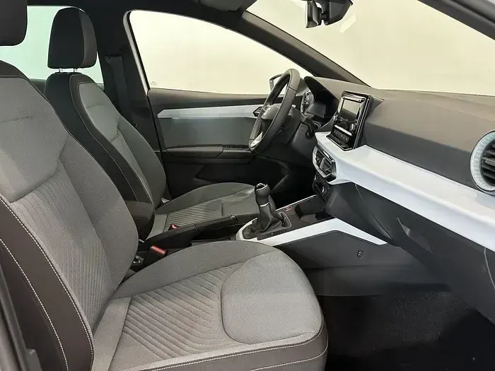 Usado Seat Ibiza XCELLENCE 115 CV (84 kW) 2025 Blanco Utilitario