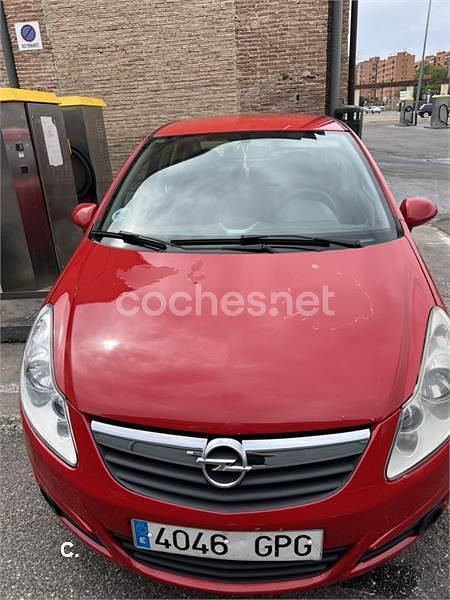 Rojo Usado 2009 Opel Corsa Berlina | 3200 € (Precio justo) - Imagen 1/4
