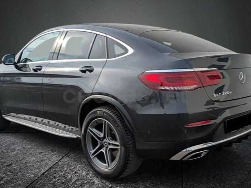 Usado Mercedes GLC220 194 HP (142 kW) 2020 Preto Coupé