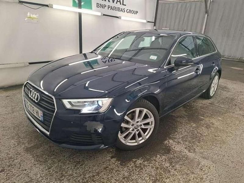 Usado Audi A3 Sportback 116 CV (85 kW) 2019 Gris Utilitario