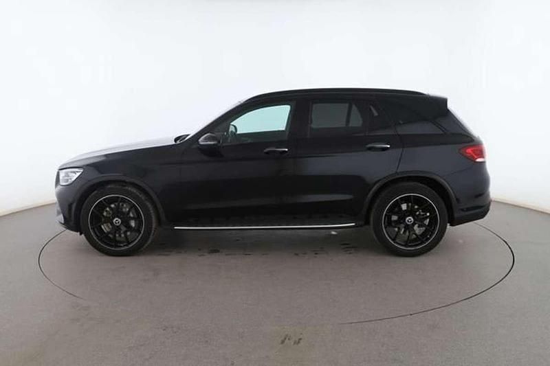 Usado Mercedes GLC220 AMG line 196 CV (144 kW) 2022 Negro SUV