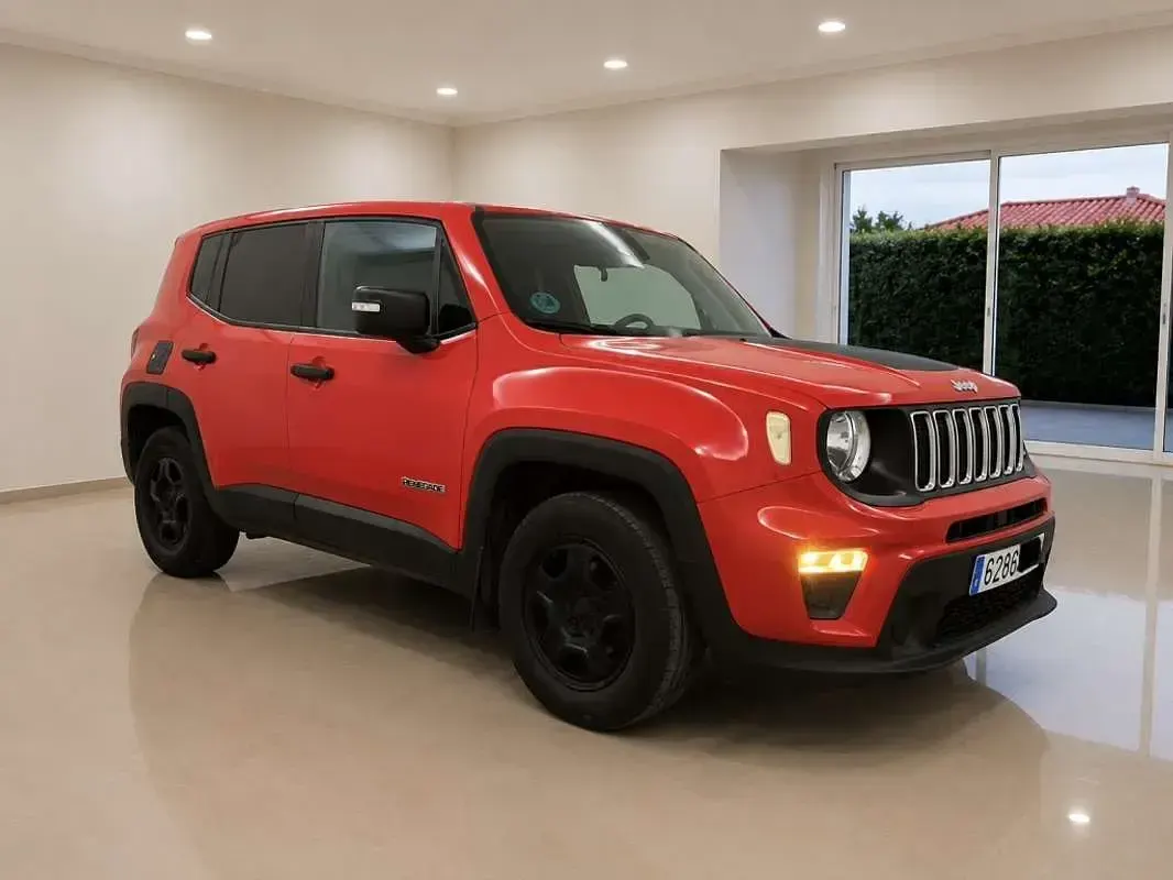 Usado Jeep Renegade Sport 120 CV (88 kW) 2019 Rojo SUV