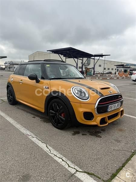 Usado Mini John Cooper Works 231 CV (169 kW) 2016 Naranja Utilitario