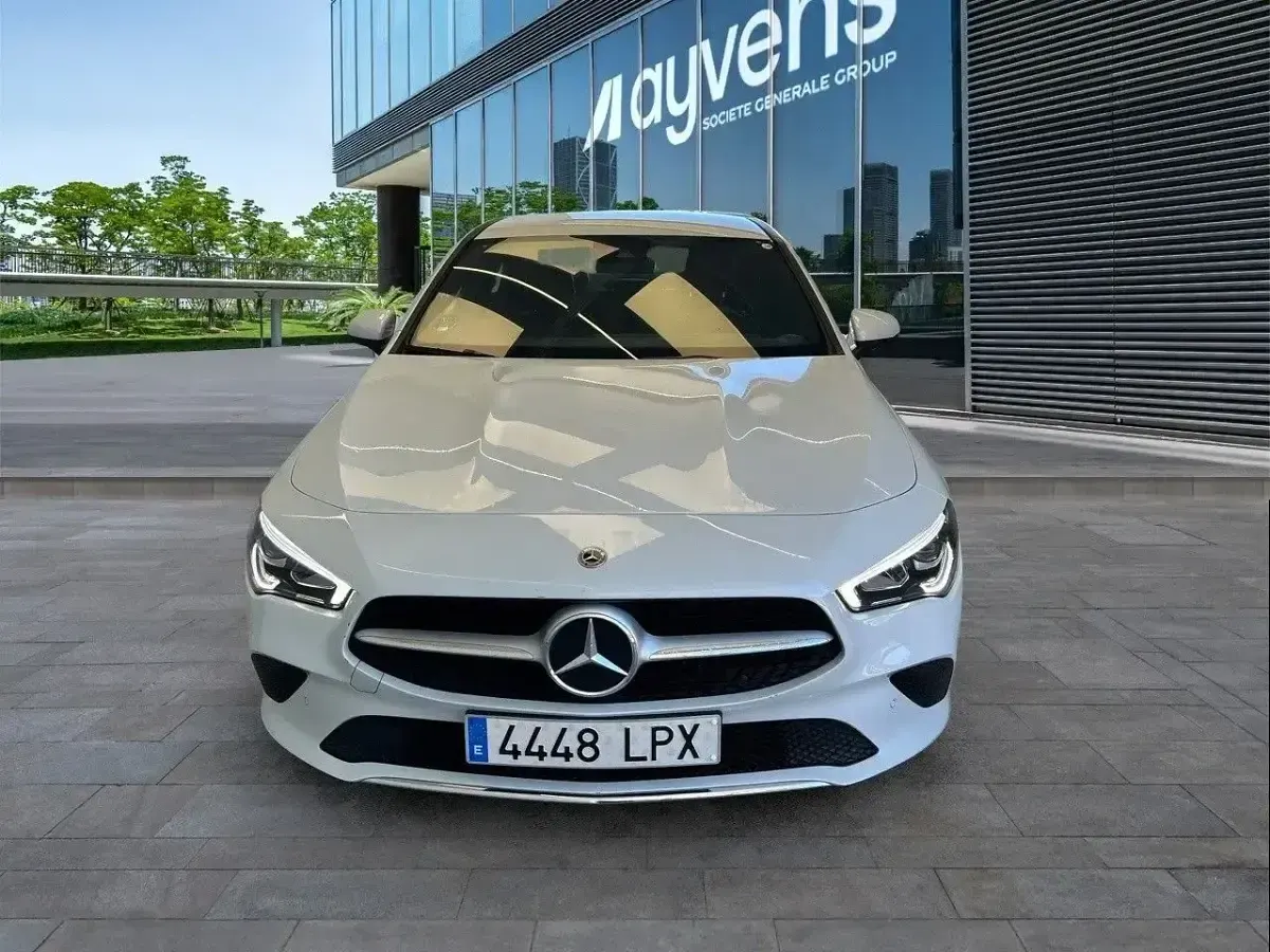 Usado Mercedes CLA200 150 HP (110 kW) 2021 Branco Sedan