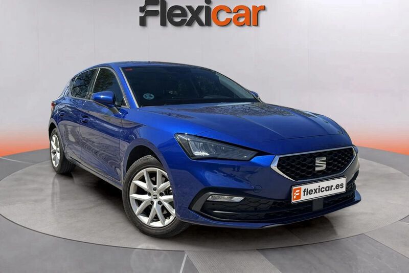 Azul Usado 2021 Seat Leon Style Berlina | 16.490 € - Imagen 1/4