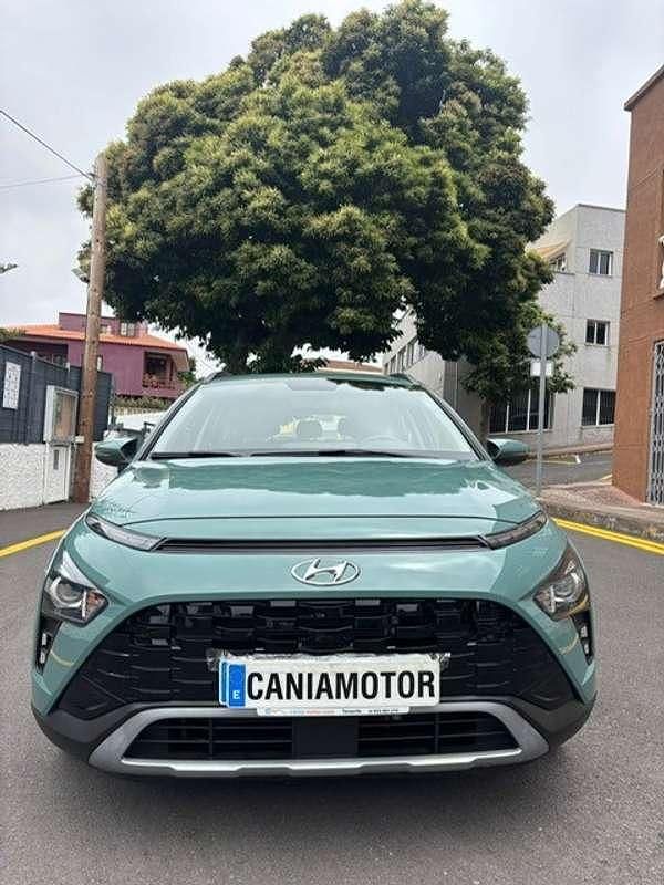 Usado Hyundai Bayon 101 CV (74 kW) 2023 Verde SUV