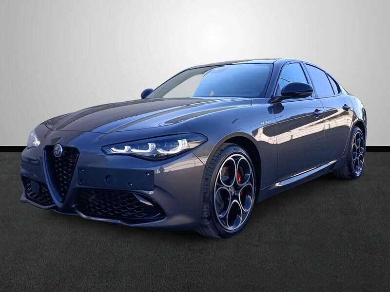 Gris Nuevo 2025 Alfa Romeo Giulia Veloce Berlina | 56.499 € (Precio justo) - Imagen 1/4