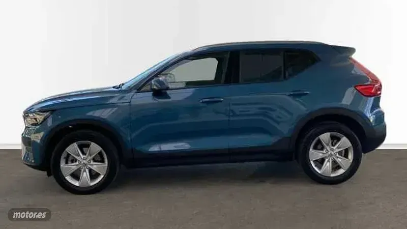 Usado Volvo XC40 Core 2024 Azul SUV