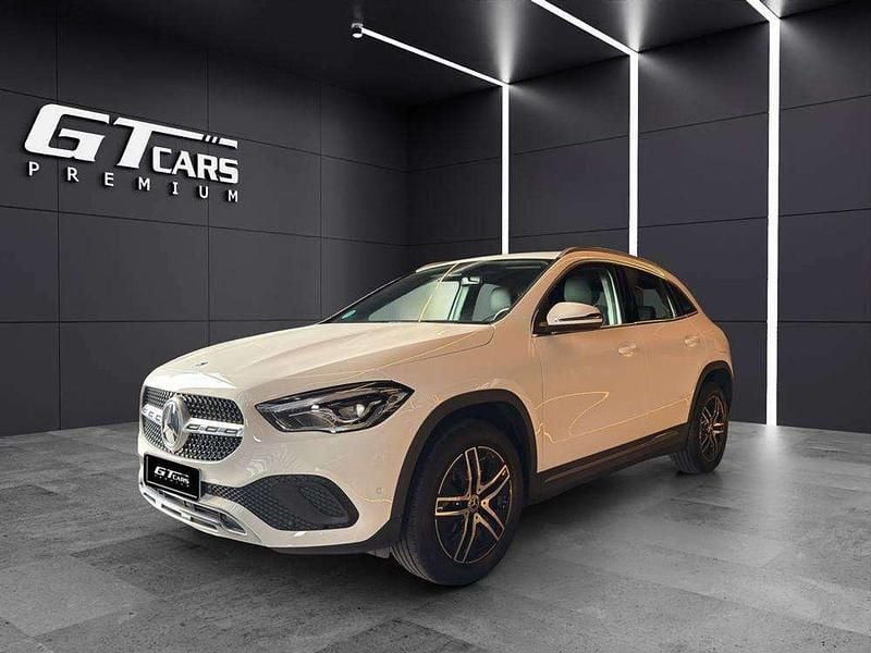Blanco Usado 2024 Mercedes GLA200 AMG SUV | 34.900 € (Buen precio) - Imagen 1/4