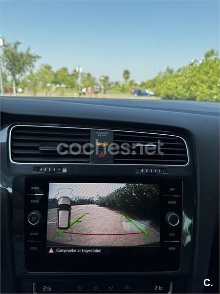 Negro Usado 2018 VW Golf VII Advance Berlina | 16.700 € (Buen precio) - Imagen 1/2
