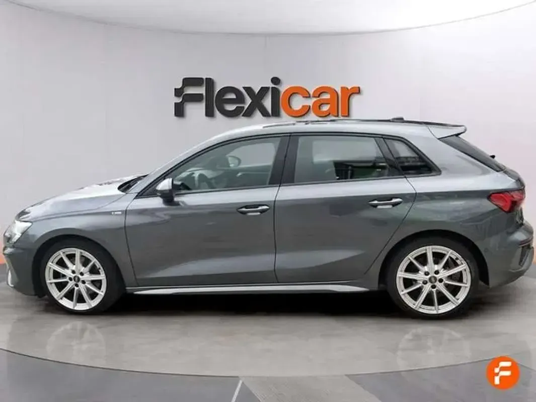 Usado Audi A3 Sportback 116 CV (85 kW) 2020 Gris Utilitario