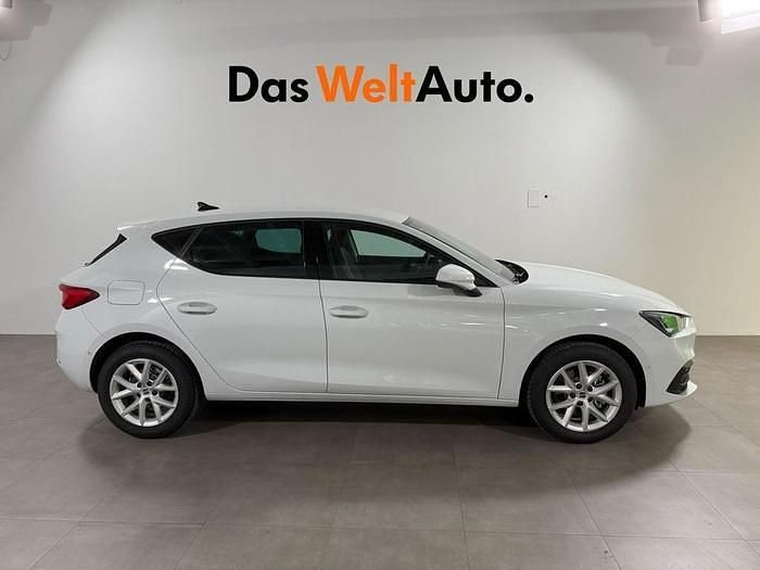 Usado Seat Leon Style 116 CV (85 kW) 2025 Blanco